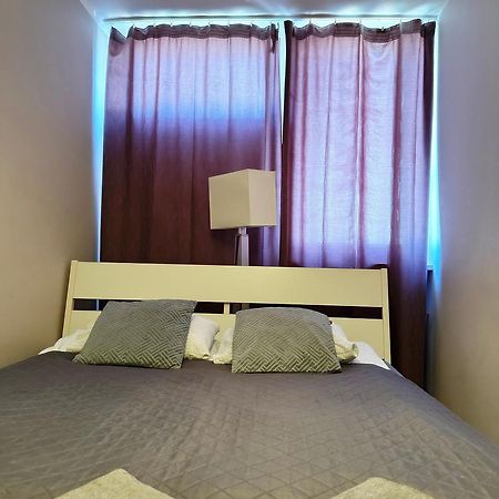 Coser Apartamenty Grzybowska 바르샤바 외부 사진